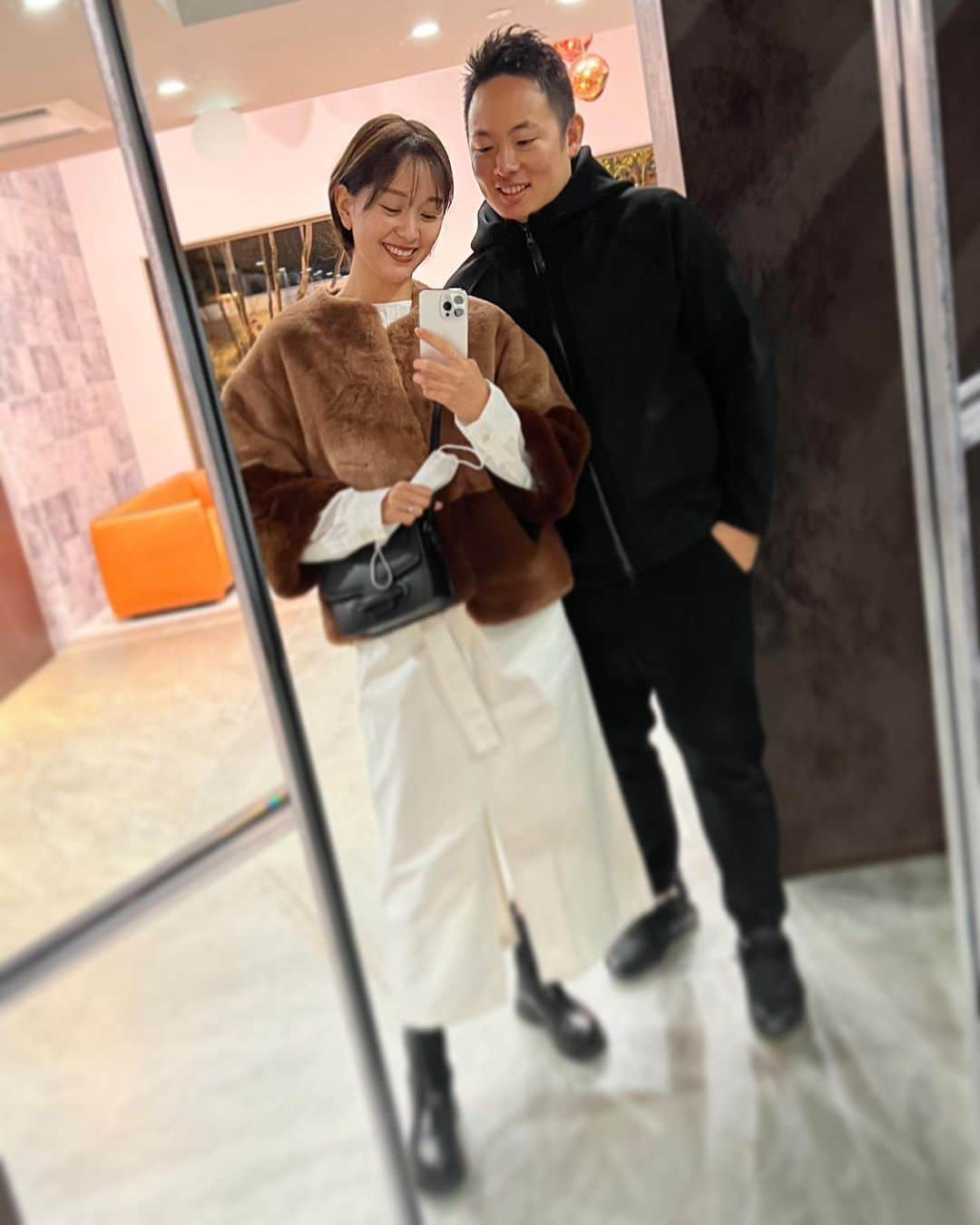 石橋杏奈さんのインスタグラム写真 - (石橋杏奈Instagram)「今日は結婚記念日🧚🏻‍♀️  日頃のありがとうを伝え合ってふたりでゆっくりご飯を食べておしまい お爺ちゃんとお婆ちゃんになったら合唱団に入るのが目標です 末永くよろしくね🤍🤍  #結婚3周年」12月13日 22時17分 - annaisbs_92