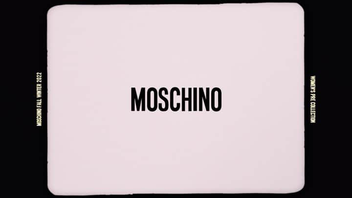 ジェレミー・スコットのインスタグラム：「M O S C H I N O  🎥 @eyecanbomb」