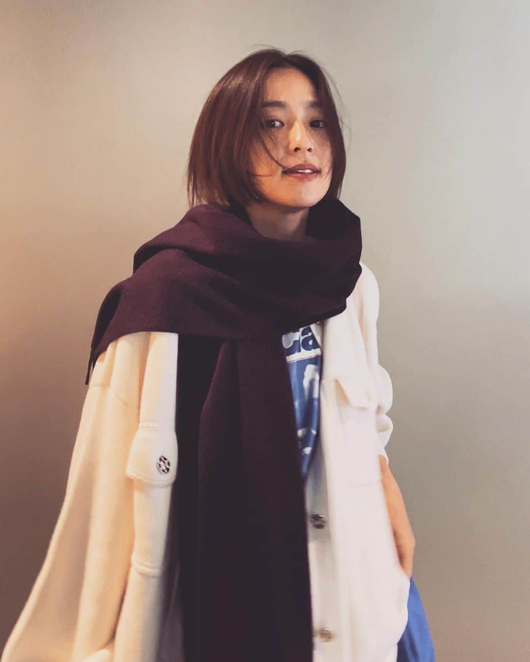 中村アンさんのインスタグラム写真 - (中村アンInstagram)「Loropiana🧣 極上の肌触りのマフラーに、ロロ・ピアーナのお店でイニシャルを刺繍できます。私はラムレーズンという色に🥃 @loropianaofficial #LoroPiana  #ロロピアーナ」12月14日 10時23分 - cocoannne