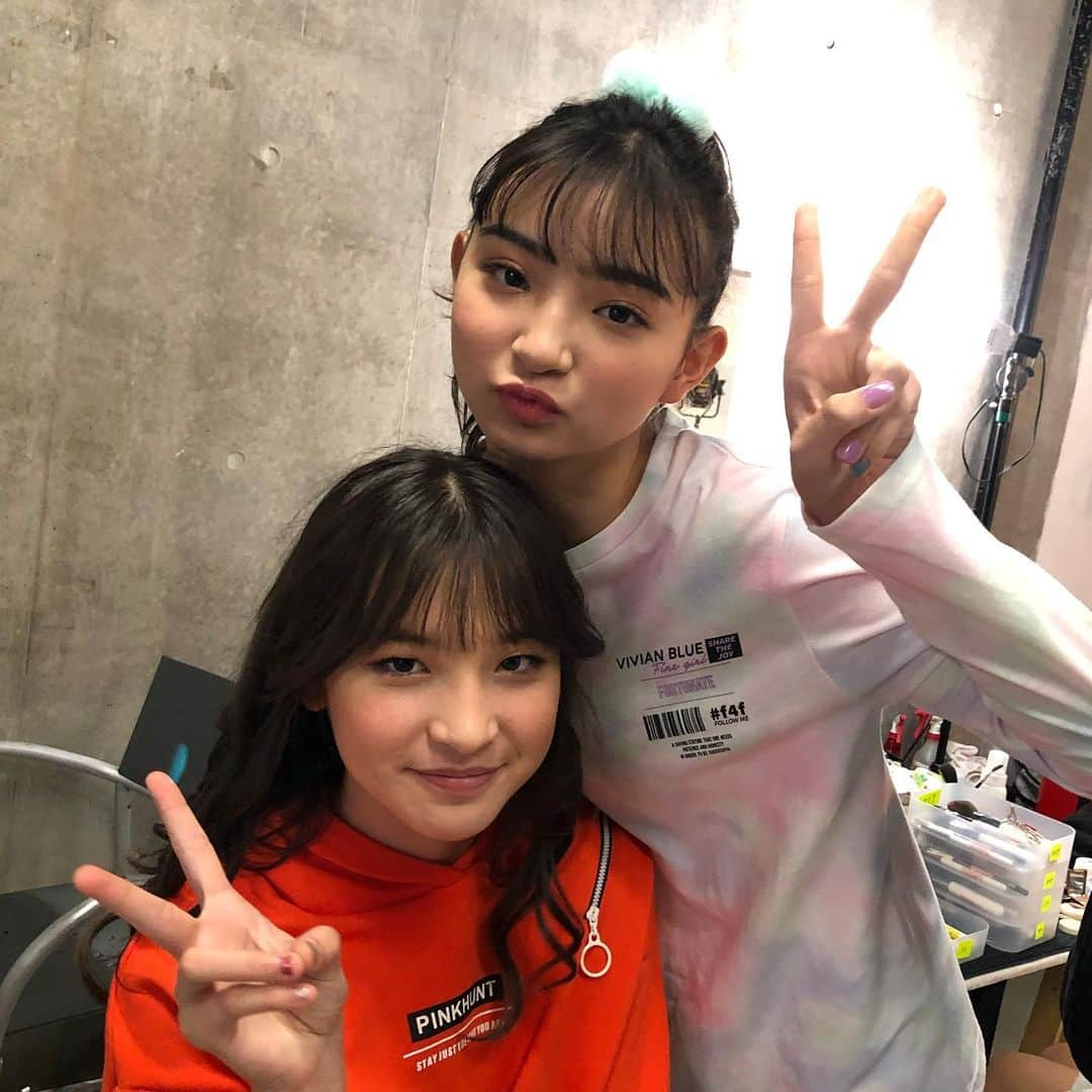 ニコ☆プチさんのインスタグラム写真 - (ニコ☆プチInstagram)「はっぴーす😚😋✌️✌️✌️  #本多萌愛 #浦田聖愛 #ニコプチ #オフショ」12月14日 18時12分 - nicopuchi_official