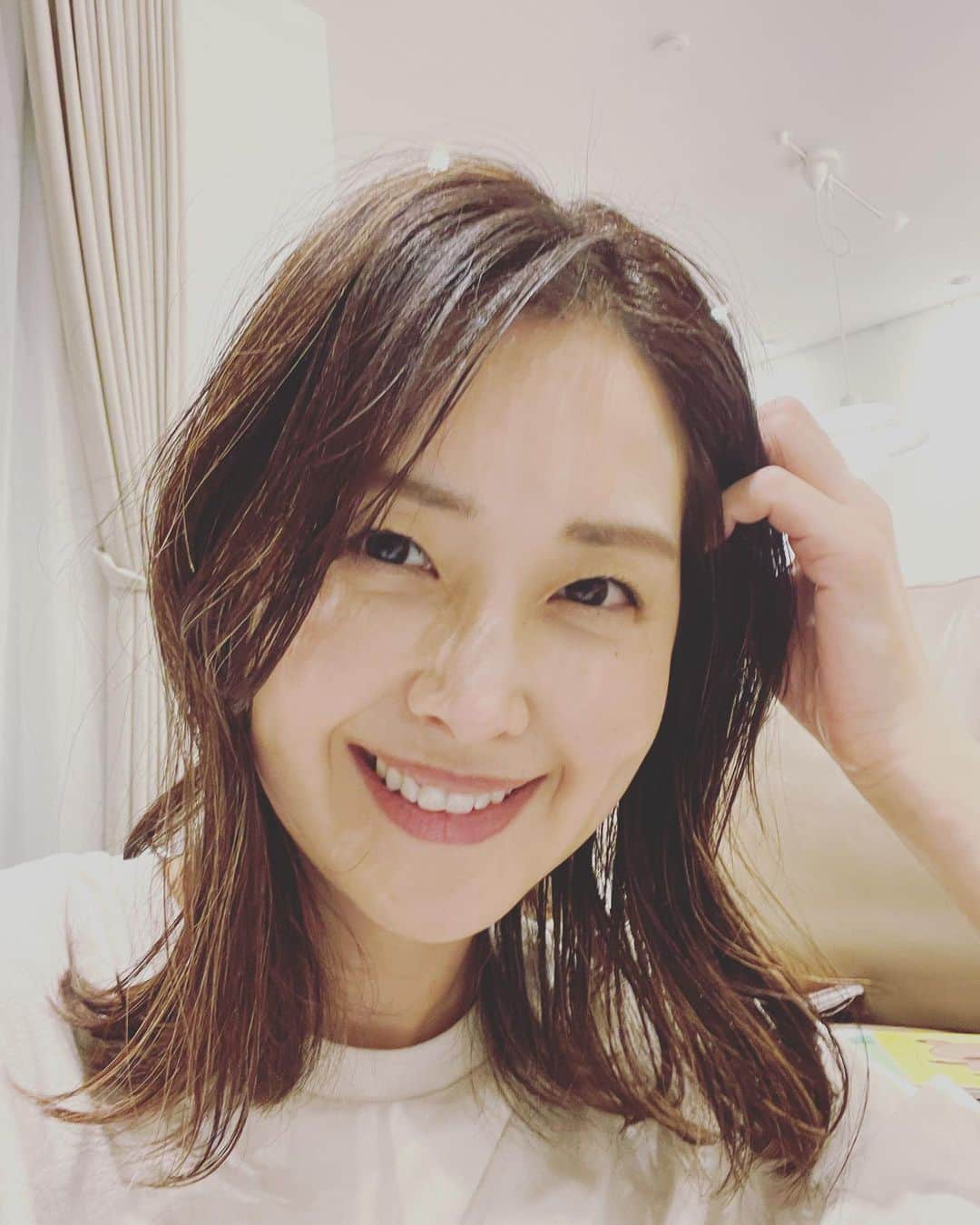 笛木優子さんのインスタグラム写真 (笛木優子Instagram)「ぎょ、ぎょ、ぎょめんなさ〜い。 昨日もアップできませんでしたーー😢 テレビ苦行で、思いの外毎日体力を使っており‥笑 うちの
