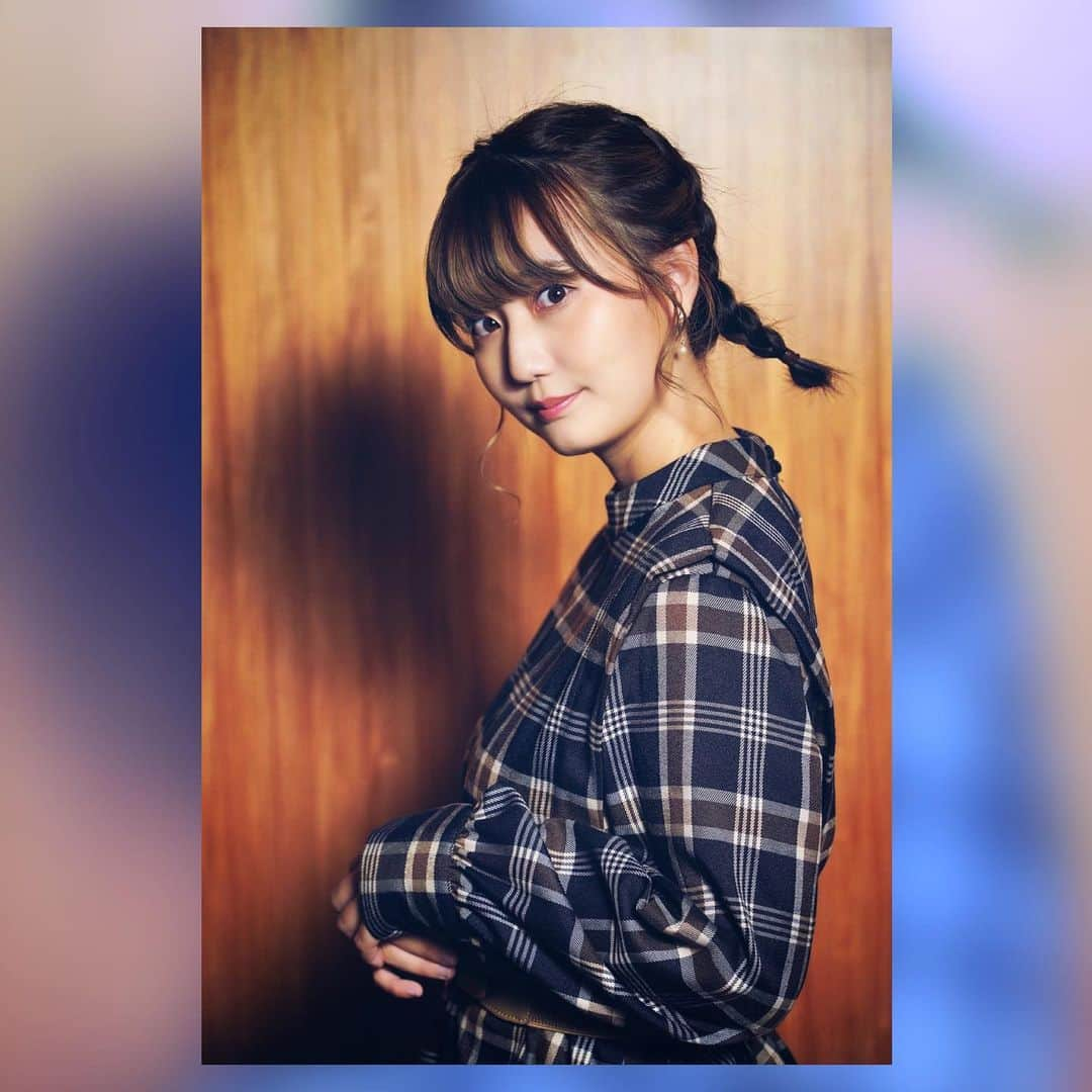 新井愛瞳のインスタグラム：「11月のイベントで着ていた衣装！ 休憩時間に撮ってもらったやつ、送ってもらったのに載せずじまいだったので、今更ながら載せます。」