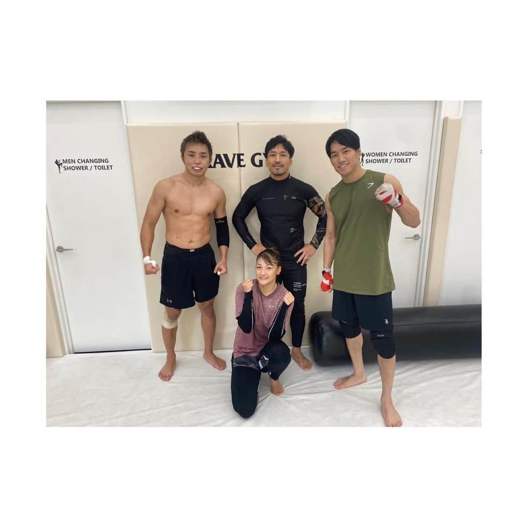 RENA（久保田玲奈）さんのインスタグラム写真 - (RENA（久保田玲奈）Instagram)「⭐️BRAVE GYM 麻布十番⭐️  @miyata.hercules  @kai_asakura_  @kubo_yuta_1987   ありがとうございました☺️🙏‼️ 内容の濃い、いい練習させていただいてます。  まだ傷口が不安だけど練習再開してます！ 😤もっともっと強くなるぞー🔥  #RIZIN」12月15日 18時11分 - sb_rena