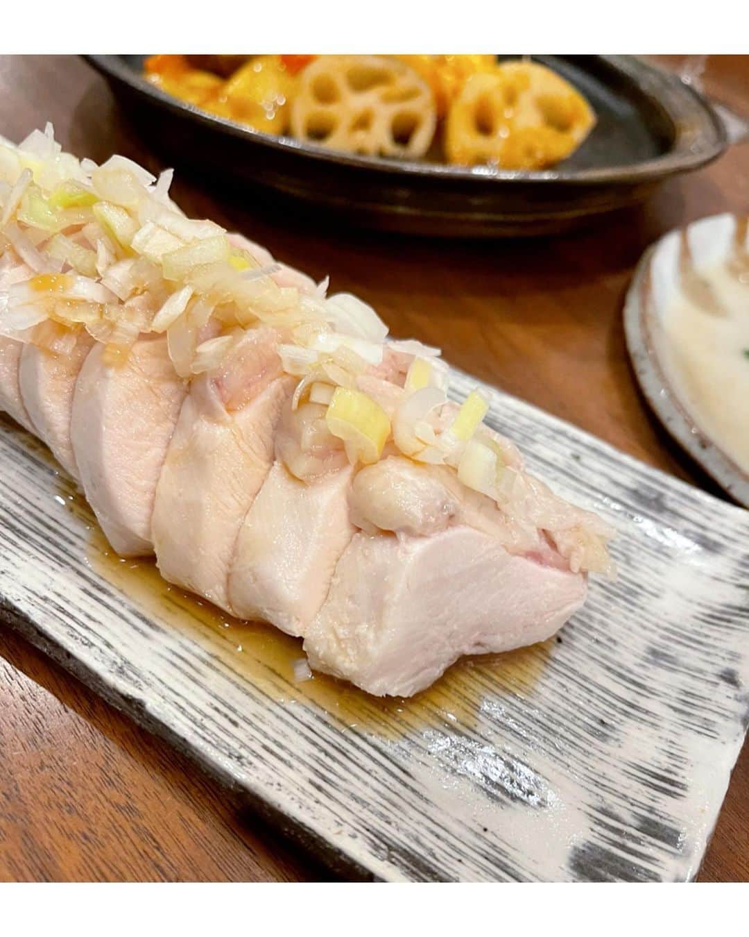 佐々木希さんのインスタグラム写真 - (佐々木希Instagram)「最近のヒット商品。 低温調理器#BONIQ 。#所JAPAN で紹介され、スタジオでボニークを使ったチキンを食べて感動し、欲しくなりGET！ お家で食べるサラダチキンが本当に美味しい🥺パサつきなど一切なし！伝えづらいけどトゥルンという感覚。笑 現場にもよく持って行ってます。ヘルシー✨」12月15日 11時07分 - nozomisasaki_official
