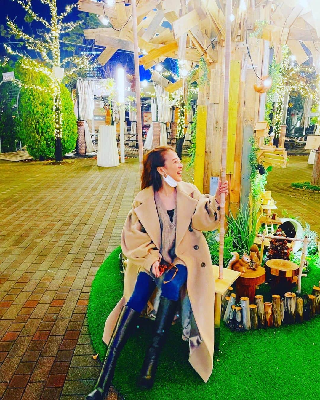 あびる優さんのインスタグラム写真 - (あびる優Instagram)「✨😄🎄💕 #Illumination#video#イルミネーション#楽しかった#😊#🎄#動画#✨」12月15日 19時29分 - yuabiru74