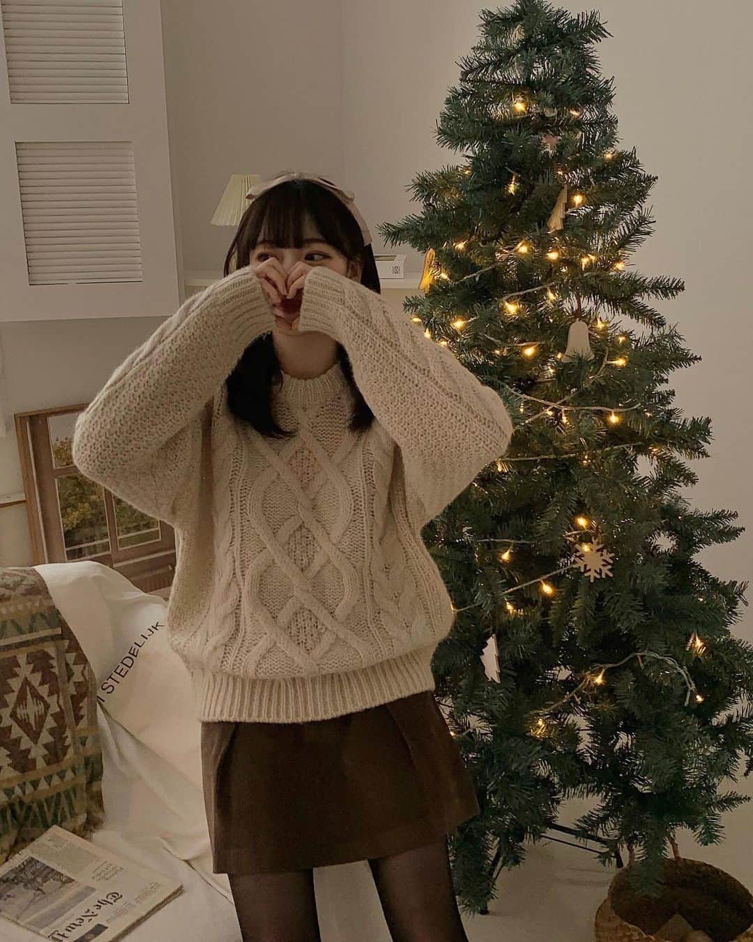 ウィ・ソンヒさんのインスタグラム写真 - (ウィ・ソンヒInstagram)「크리스마스 너무 설레고🎄🎁💝 #위시연말룩」12月15日 19時50分 - _seong_hee
