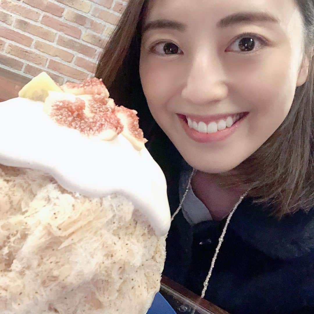 沢井美優さんのインスタグラム写真 - (沢井美優Instagram)「通常営業🥴🍧 ⁡ #沢井はかき氷です #🍧 ⁡ #かき氷 #かき氷大好き  #かき氷は人を幸せにする #🧡　 #甘いものは人を幸せにする　 　 #笑顔溢れる毎日を  #明日もきっと素敵な一日 ⁡ #たくさん  #フォローありがとうございます #コメントありがとうございます #いいねありがとうございます #☺️✨ #戦士が愛されてる #幸せです #💓 #投稿 #いつも通り #かき氷とわたしのツーショット #🤤🍧 ⁡ ⁡ #来週 @mee.flofro  #グループ展 #artprojectbond  #みにきてね⭐️」12月15日 20時09分 - sawai_miyuu