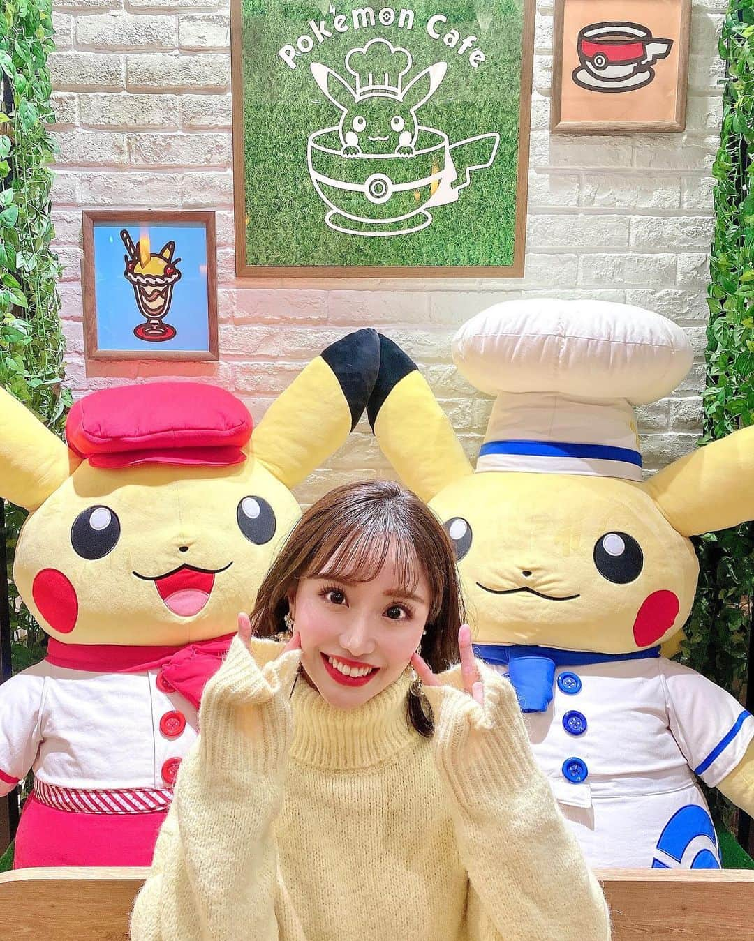 柴田阿弥さんのインスタグラム写真 - (柴田阿弥Instagram)「ㅤㅤㅤㅤㅤㅤㅤㅤㅤㅤㅤㅤㅤ ㅤㅤㅤㅤㅤㅤㅤㅤㅤㅤㅤㅤㅤ ㅤㅤㅤㅤㅤㅤㅤㅤㅤㅤㅤㅤㅤ 私もピカチュウ⚡️🐭💛 ㅤㅤㅤㅤㅤㅤㅤㅤㅤㅤㅤㅤㅤ ㅤㅤㅤㅤㅤㅤㅤㅤㅤㅤㅤㅤㅤ ㅤㅤㅤㅤㅤㅤㅤㅤㅤㅤㅤㅤㅤ ㅤㅤㅤㅤㅤㅤㅤㅤㅤㅤㅤㅤㅤ #ポケモンカフェ #ポケモンカフェ日本橋  #ピカチュウ #ゲンガー #ポケモングッズ #コラボカフェ #コンカフェ #zara #ピカチュウグッズ #タートルニット #ショートボブ #ミディアムボブ #ボブヘアー #推し活 #推ししか勝たん #オタ活 #ヲタ活 #日本橋 #pokemon #pokemoncafe #ピカチュウコーデ #ポケモンセンタートウキョーdx #ポケモンセンター #ポケモン #ポケットモンスター #poketmonsters」12月15日 21時15分 - ayashibata0401