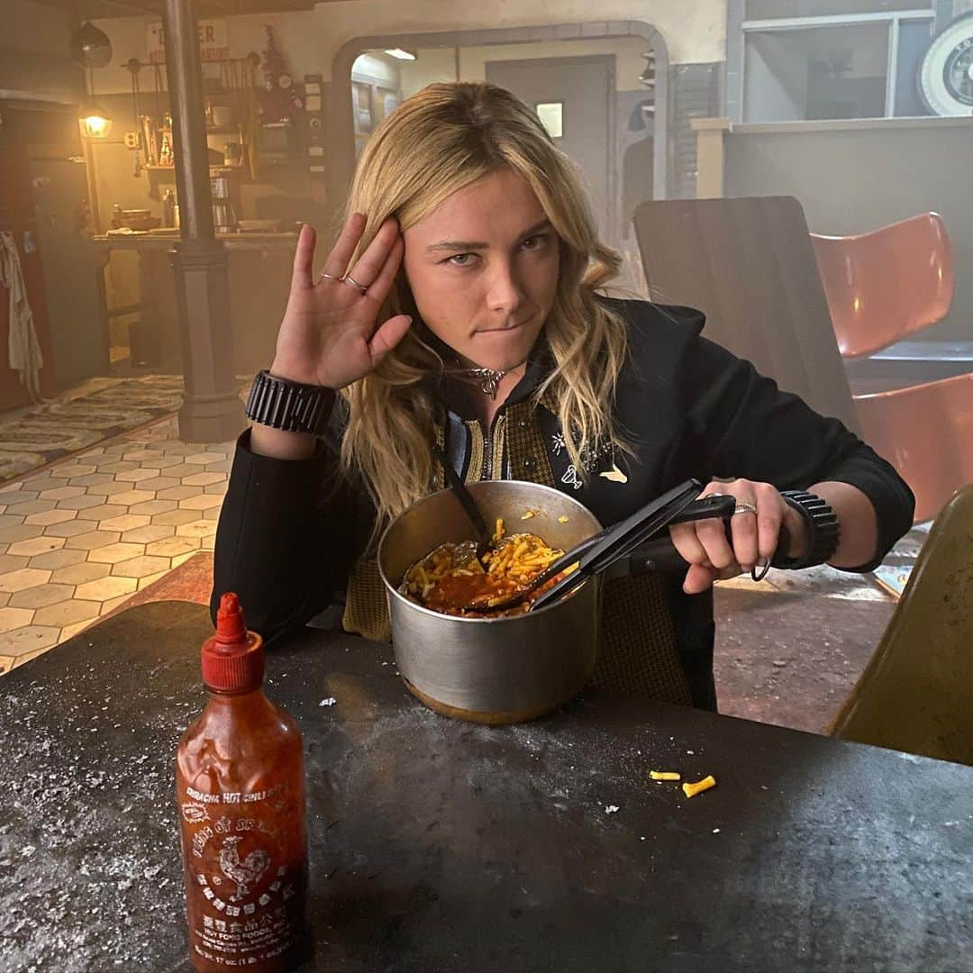 ヘイリー・スタインフェルドさんのインスタグラム写真 - (ヘイリー・スタインフェルドInstagram)「LOST IN THE SAUCE!!! EPISODE 5 OUT NOW…  pugh pugh!!! @florencepugh  @hawkeyeofficial  @marvelstudios  @marvel」12月16日 5時59分 - haileesteinfeld