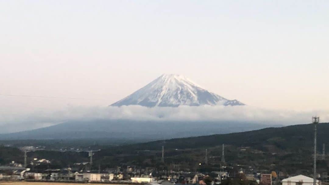 ほんこんさんのインスタグラム写真 - (ほんこんInstagram)「今日の富士山🗻 No1😘 #富士山 #mtfuji #ほんこん」12月16日 22時13分 - hongkong2015_4_9