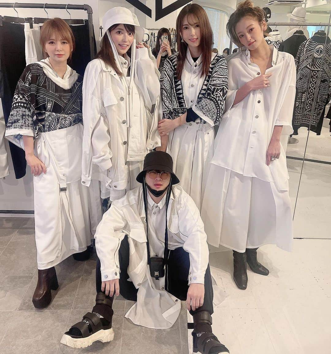 上原亜衣さんのインスタグラム写真 - (上原亜衣Instagram)「👗💗」12月16日 16時18分 - ai_uehara_ex