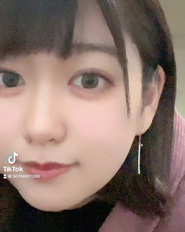 髙橋莉瑚のインスタグラム：「今年のクリスマスは教習所🥺🎅」