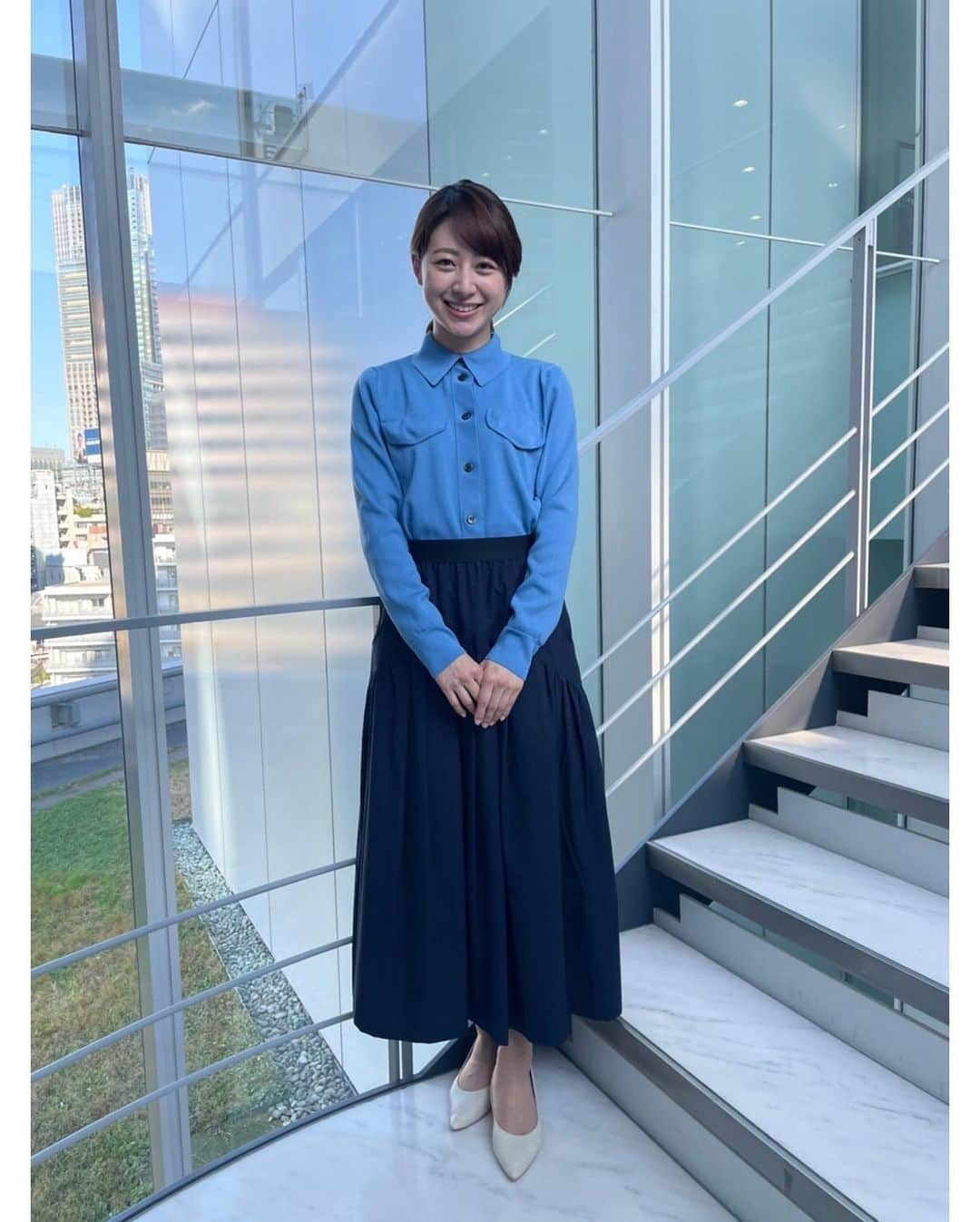 林美沙希さんのインスタグラム写真 - (林美沙希Instagram)「. 今日も一日お疲れ様でした☺︎  #annニュース #林美沙希 #衣装  #deuxmilleans #fuerte #Apaiserlame」12月16日 18時39分 - misaki0hayashi