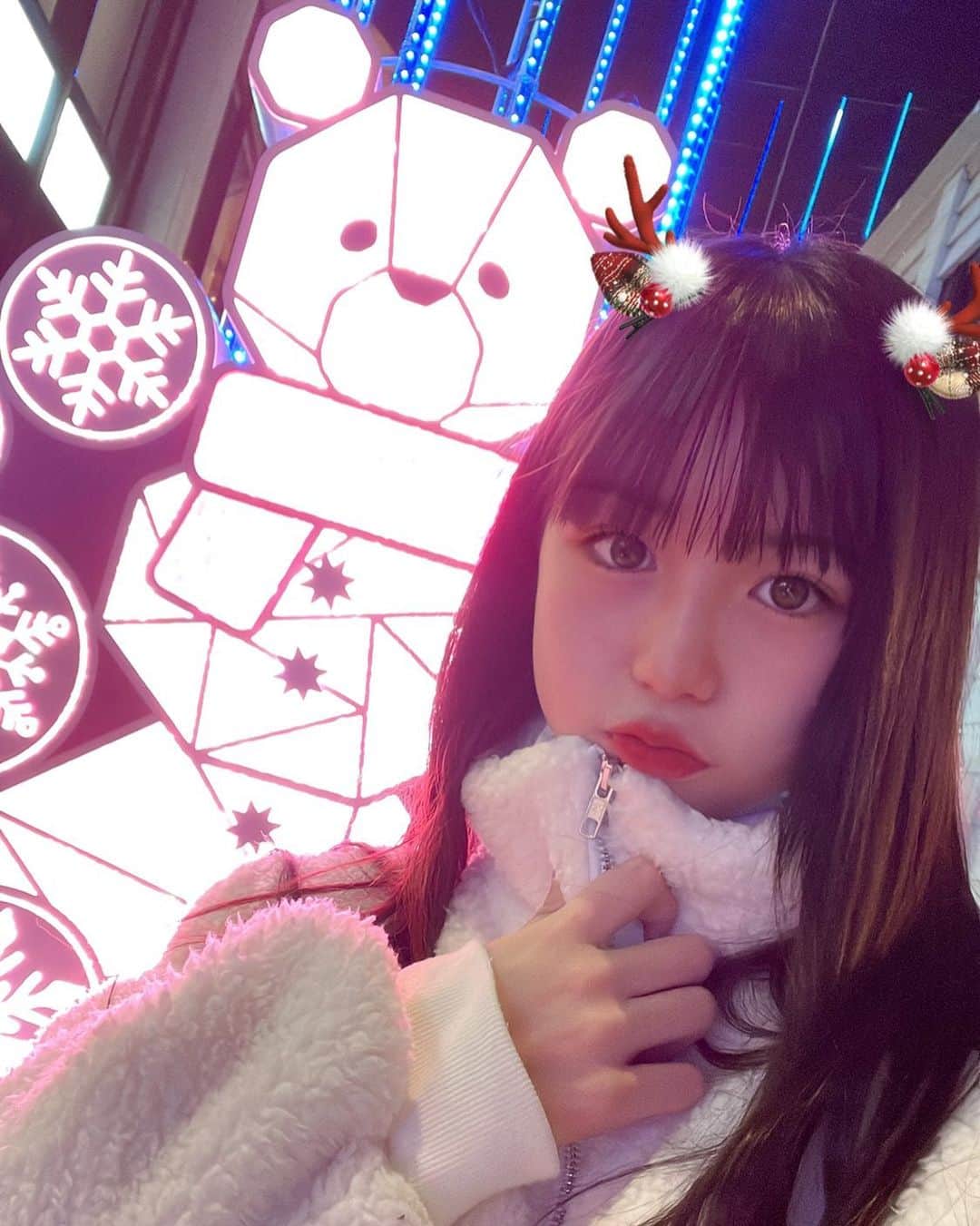 中田華月さんのインスタグラム写真 - (中田華月Instagram)「#赤坂イルミネーション #くまさん #クリスマス #snow #トナカイスタンプ」12月16日 19時21分 - hachan0925