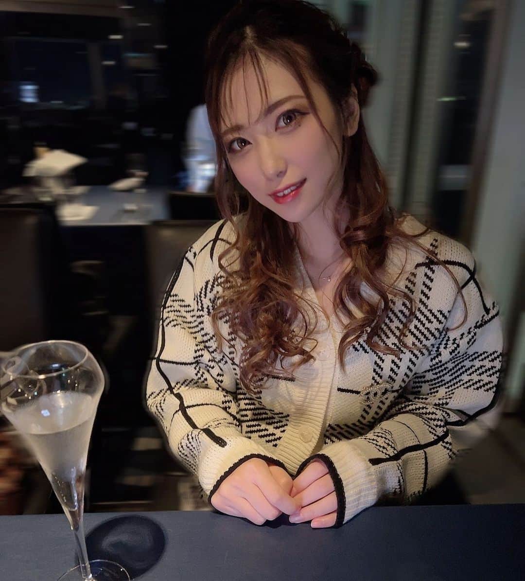 のインスタグラム：「息抜き🤎  #selfie #ディナー #デート #Xmas」