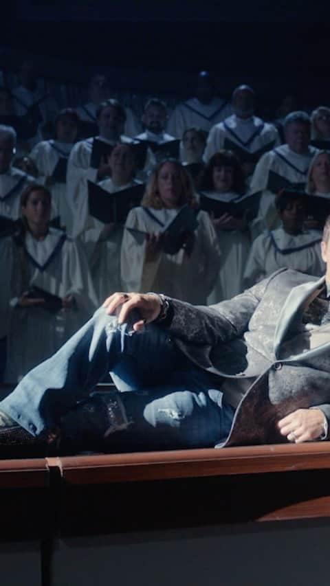 アダム・ディバインのインスタグラム：「The second coming is coming!」