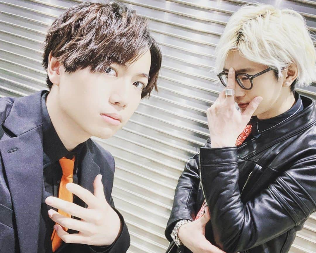 千葉翔也さんのインスタグラム写真 - (千葉翔也Instagram)「ロストエデン📸 あれからもう9ヶ月…！  あっという間に残り2話だなんて寂しい。  金曜24時、 今からでも必ず盛り上がれるから観てね！  #矢野奨吾  ジャック #永塚拓馬 エリザベス #江口拓也 サガ様 #3月の思い出  配信あるよ ABEMA dアニメストア dアニメストア　ニコニコ支店 dアニメストア　for Prime Video FOD U-NEXT アニメ放題 バンダイチャンネル Hulu TSUTAYA TV Video Market DMM.com music.jp ひかりTV ニコニコチャンネル ニコニコ生放送 GYAO! Amazonプライム・ビデオ TELASA J:COMメガパック」12月17日 17時48分 - shoya_chiba_official