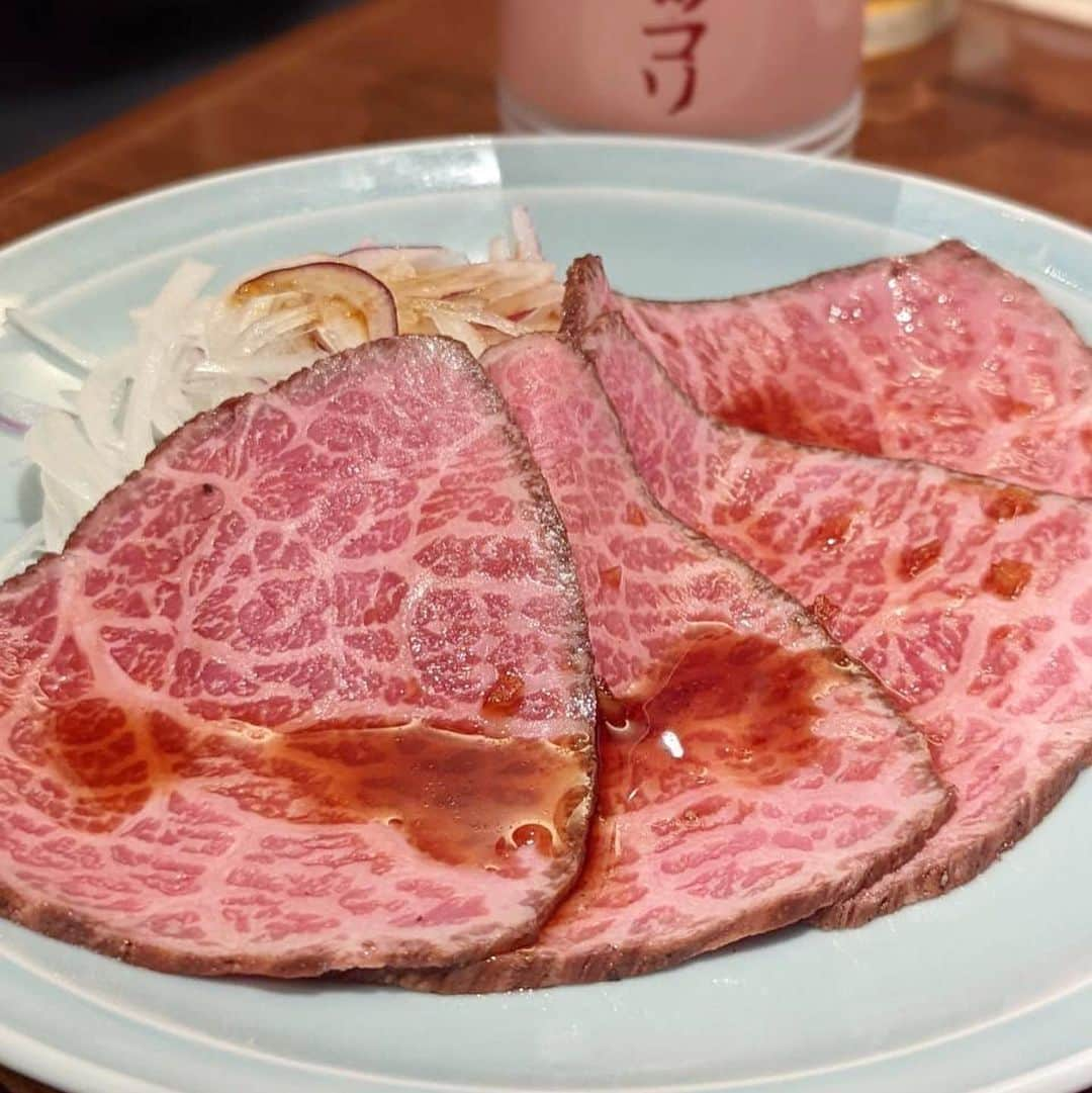 吉川ちえさんのインスタグラム写真 - (吉川ちえInstagram)「【🥩⭐️🥩⭐️🥩⭐️】 . 大好きな焼き肉焼き肉屋さん🐮💗 ✅静龍苑 にまたまた行けたー🙏✨ めっちゃ予約困難店だから 行けるのが奇跡😭✨ . 相変わらず塩タン美味しかった💕 静龍苑のタンしか勝たん❤️😆 . ⭐️静龍苑⭐️ 📮東京都江東区常盤2-14-11 🚃清澄白河駅から183m 📞 03-3632-2348 . #静龍苑 #焼き肉 #焼肉  #タン塩 #清瀬白河グルメ」12月17日 16時40分 - yoshikawachie_16