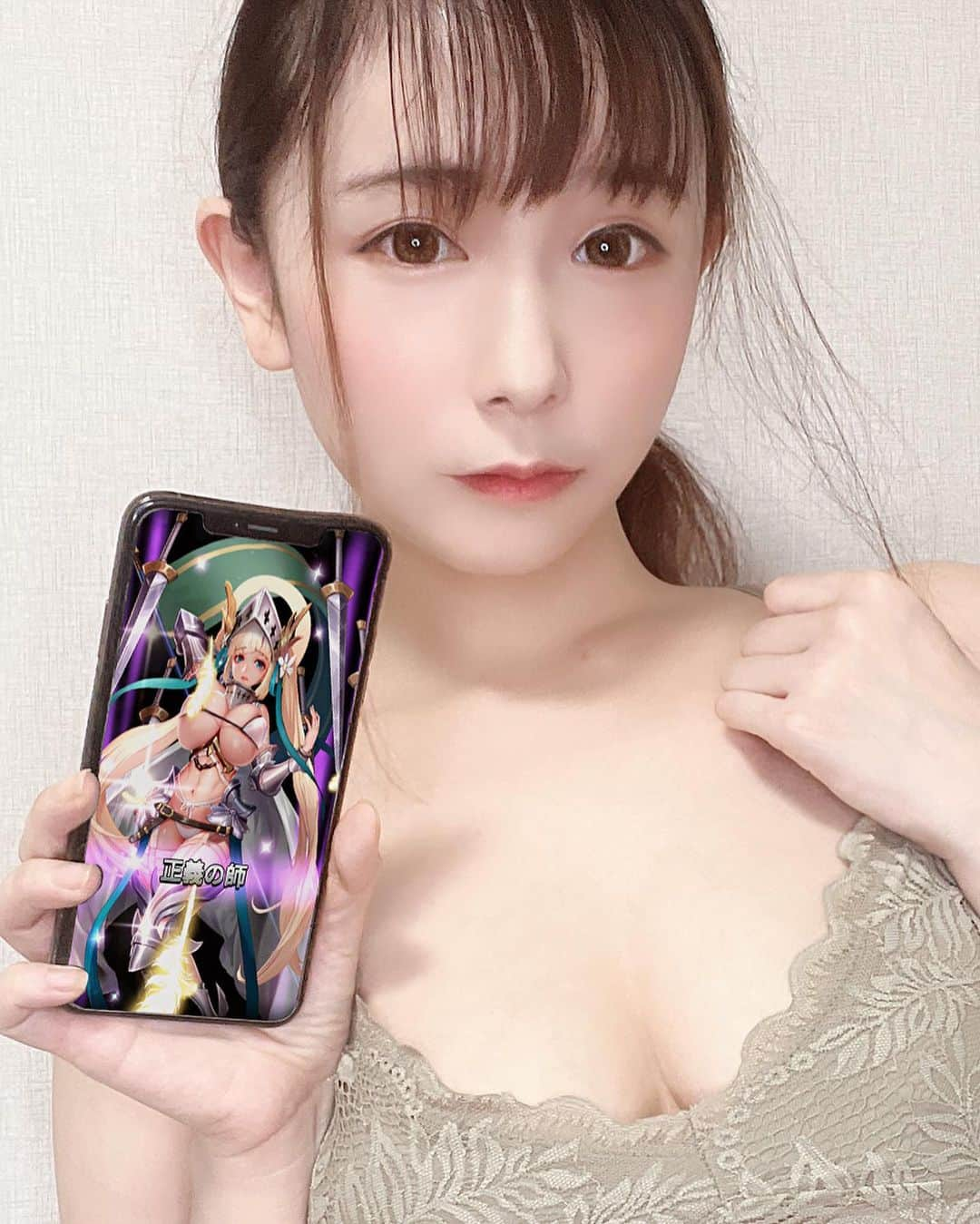 笹倉杏さんのインスタグラム写真 - (笹倉杏Instagram)「ゲーム紹介💋 かわいい娘に派手技❤️ これはオ・ト・ナ🔞ゲームなで要注意だよ😂  事前登録とガチャはこちら~ https://www.kingofkinksjp.com/games/kok/?attributionId=2  2022年1月20日にリリース後、交換コードsasaXkokでいい報酬をもらって 一緒に遊ぼう😆  #逆王伝説 #逆王伝説〜女の国への侵入〜 #放置ゲーム」12月17日 17時05分 - ogawa_haru_