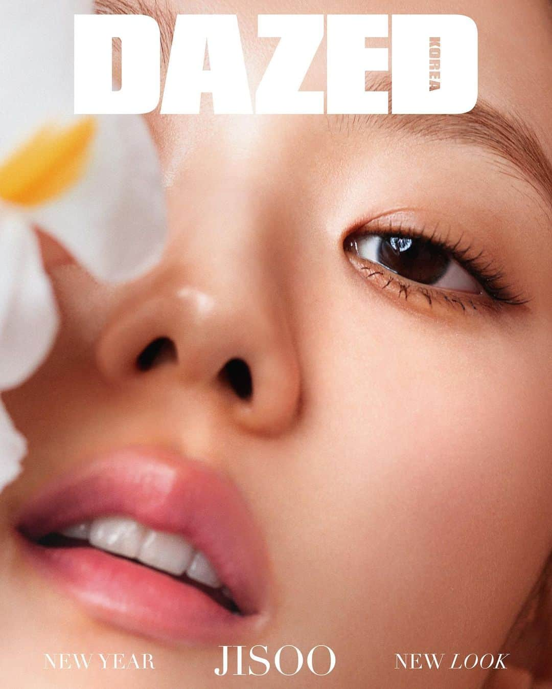 ジスさんのインスタグラム写真 - (ジスInstagram)「2022.01 ❤️ @diorbeauty @dazedkorea」12月17日 17時22分 - sooyaaa__