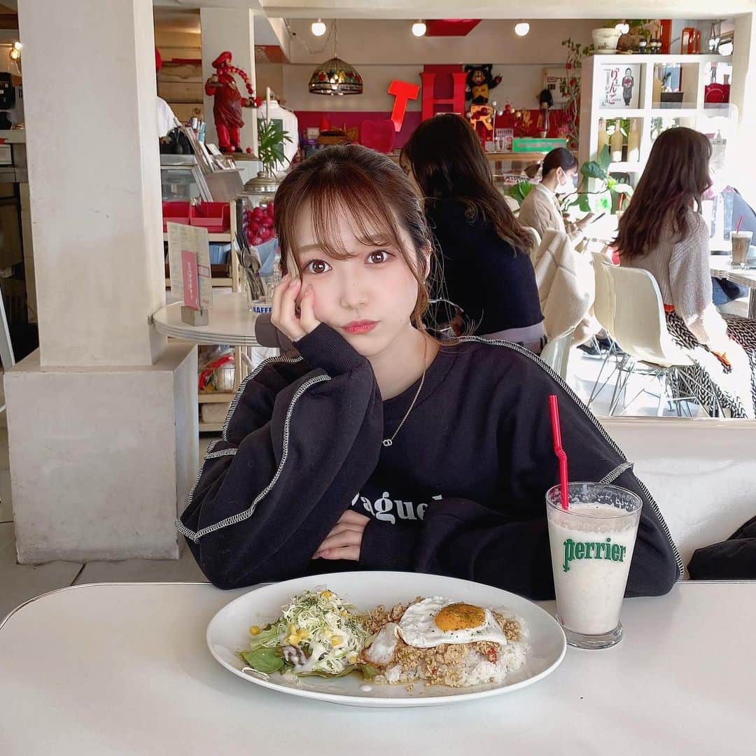 阪上彩香さんのインスタグラム写真 - (阪上彩香Instagram)「店内めちゃめちゃ可愛かった❤️」12月17日 13時25分 - ayaka_skgm