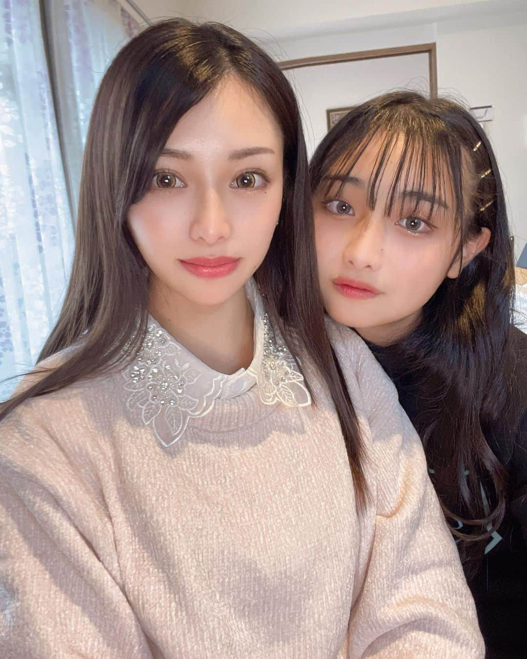 まゆさんのインスタグラム写真 - (まゆInstagram)「娘の変顔が 女芸人顔負けやったから モザイク処理👐😇 #久々親子　#変顔ガチ勢 #変顔」12月17日 13時31分 - mayumixx119