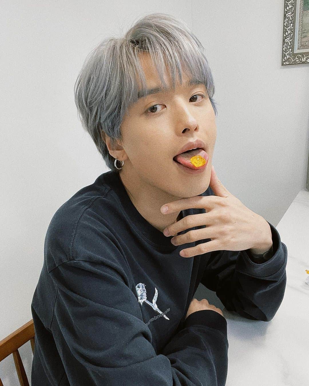 りーくんのインスタグラム：「只今メンテ中。。。👨🏻‍🔧」