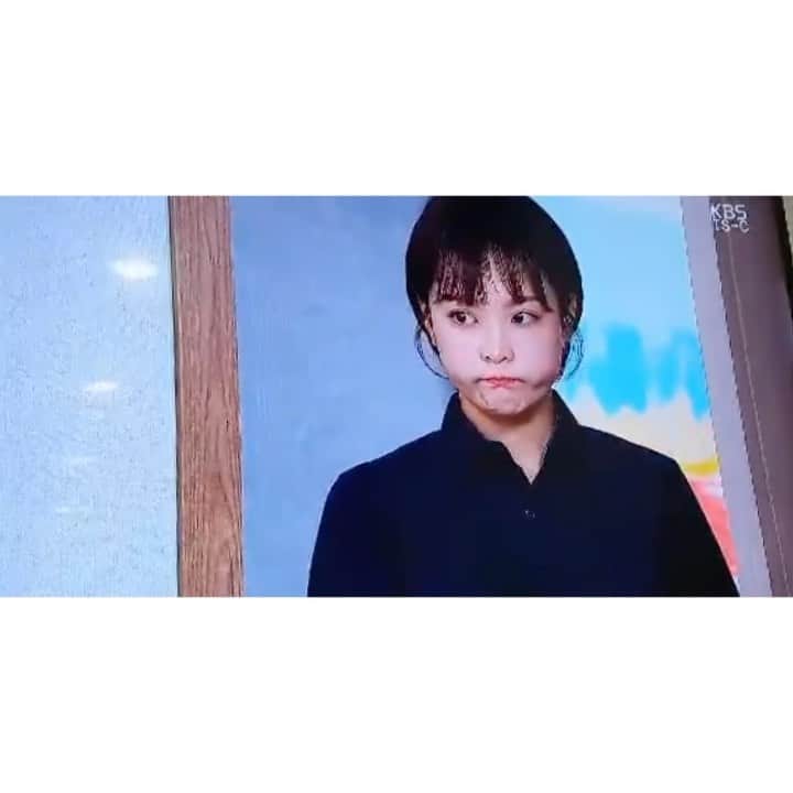 ハ・ウンジンのインスタグラム：「아이쿠.. 미안; 잘자아..뿌우😗 ㅋㅋㅋ #잘자요」