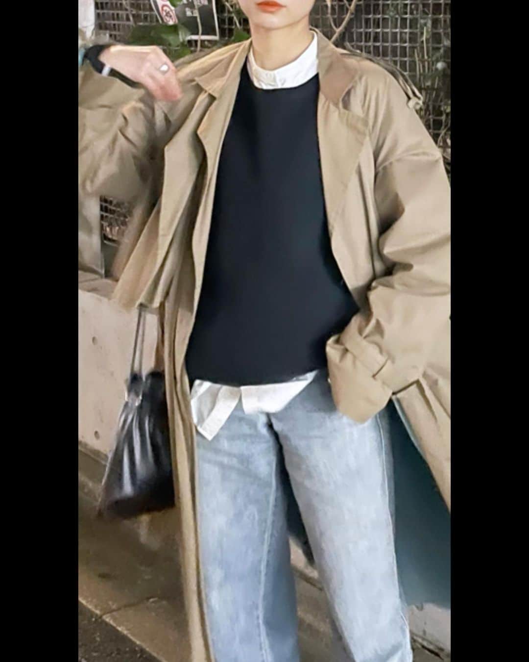 庄司芽生のインスタグラム：「スウェットニット着心地が良くてたくさん着ている❕🧶 #めいの服」