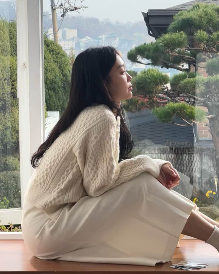 チン・ギジュのインスタグラム：「#눈이오잖아」
