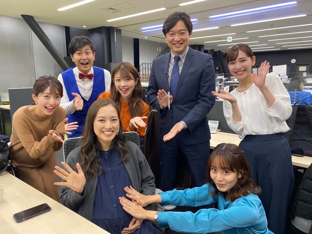 北村花絵さんのインスタグラム写真 北村花絵instagram 昨日が本谷アナの産休前ラスト出勤日でした しっかり者の頼れる後輩 どっちが先輩だか分からないくらい甘えてました 寂しいけど 出産までは自分の時間を楽しんで ママになって色々パワーアップして帰っ