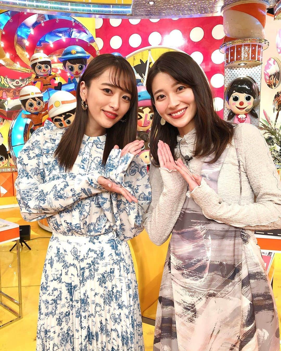 山本里菜さんのインスタグラム写真 - (山本里菜Instagram)「. ジョブチューン 始まりました❣️  今回は鍋つゆの『モランボン』の ジャッジ企画です🥘 寒いこの時期とっても食べたくなるのが鍋料理！！！ どれも本当に美味しくて収録後に私も購入して鍋料理を堪能しています😆皆さんも鍋つゆジャッジ、ぜひお楽しみ下さい☺️💕  そして！ずっと憧れていた近藤千尋さん(@chipichan.1215 ) がゲストに来てくれました❤️ 写真も撮って下さりインスタでいつも見てました、と声をかけて下さり本当に優しくて綺麗でキラキラしていて。より憧れの気持ちが強くなりました🤤💕💕💕  衣装 tops&one-piece...rienda shoes...DIANA  #ジョブチューン　#ジョブ　#鍋つゆ　#鍋　#モランボン　#近藤千尋 さん」12月18日 19時10分 - rinayamamoto_0622