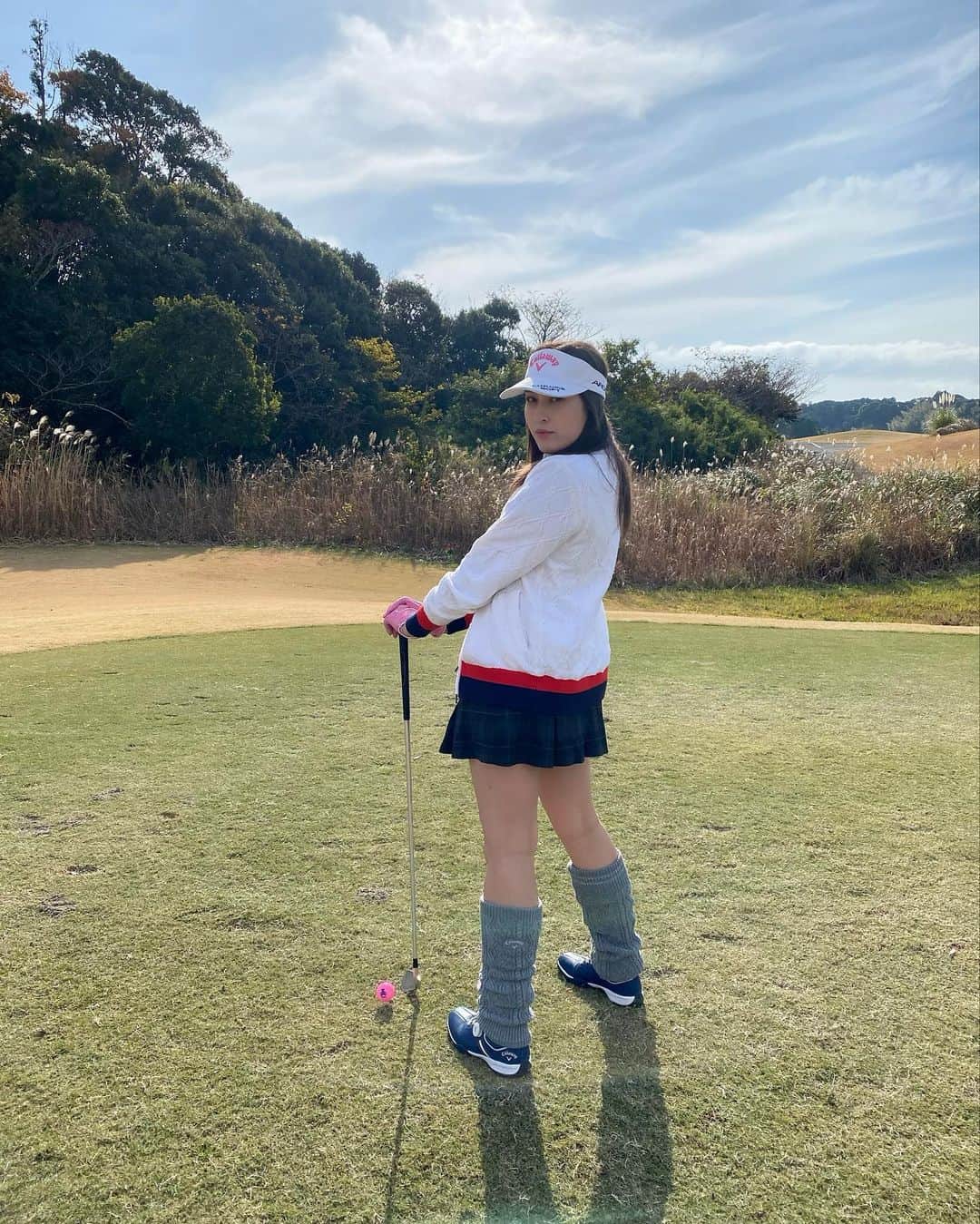 平田梨奈さんのインスタグラム写真 - (平田梨奈Instagram)「Golf ⛳️   #ゴルフ女子  #ゴルフウェア  #ゴルフ  #ゴルフ女子コーデ  #ゴルフコーデ #callaway  #キャロウェイ」12月18日 19時39分 - hirari_official