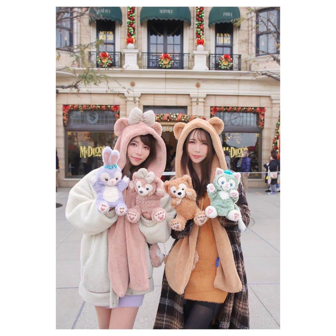 波多野結衣さんのインスタグラム写真 - (波多野結衣Instagram)「あいちんとディズニーシーへ🧸✨  ぺこら(@hirokipecora )くんに、可愛く撮影していただきました🥺⭐ ありがとうございました☺💗  久々のシーはやっぱりかわいいし楽しかった〜🥰 . . . #ディズニーシー #disneysea  #おそろコーデ #ダッフィーフレンズ  #ダッフィーコーデ  #撮影 #photography  #上原亜衣 #波多野結衣」12月18日 19時41分 - hatachan524