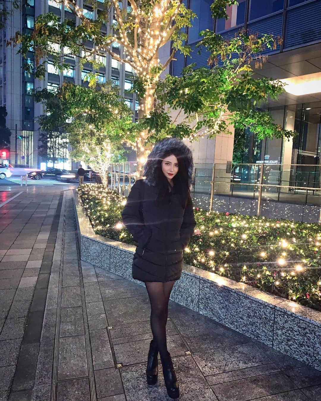 ふーぽんのインスタグラム：「寒くなってきたね🎄🖤❤️‍🔥 でも冬が好き！」