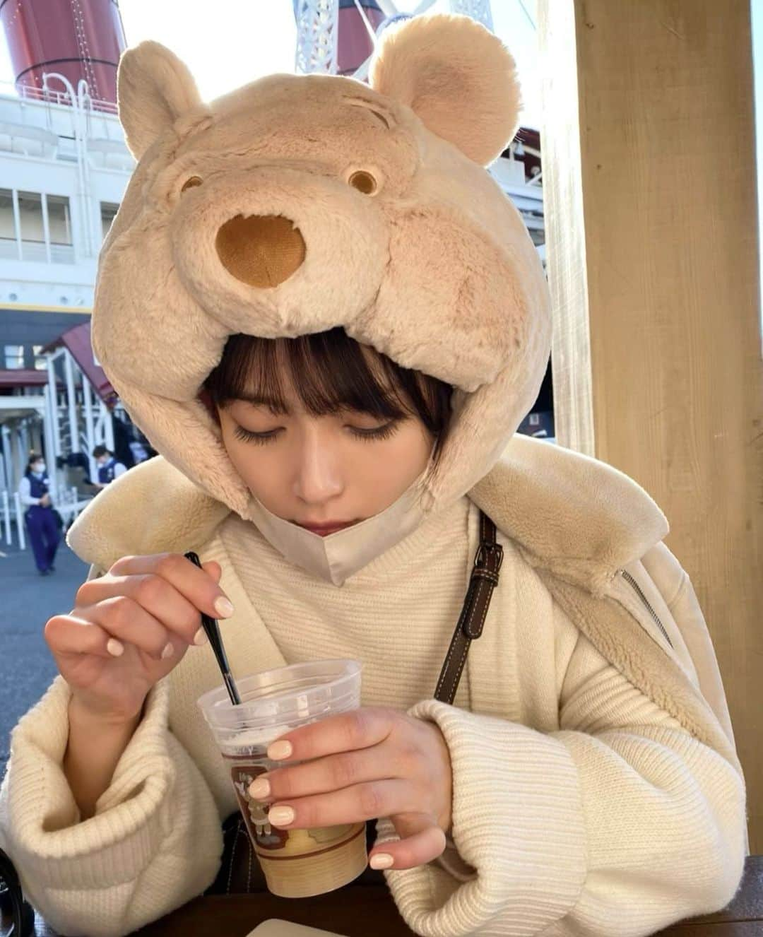 織田奈那さんのインスタグラム写真 - (織田奈那Instagram)「ドラ恋今夜10時見てねん💕 @dorakoi_abema_official  23歳になった今でも幼少期から変わらない食い意地を見せるにゃんぱお氏  #ドラ恋 #恋愛ドラマな恋がしたい」12月19日 20時12分 - odanana924