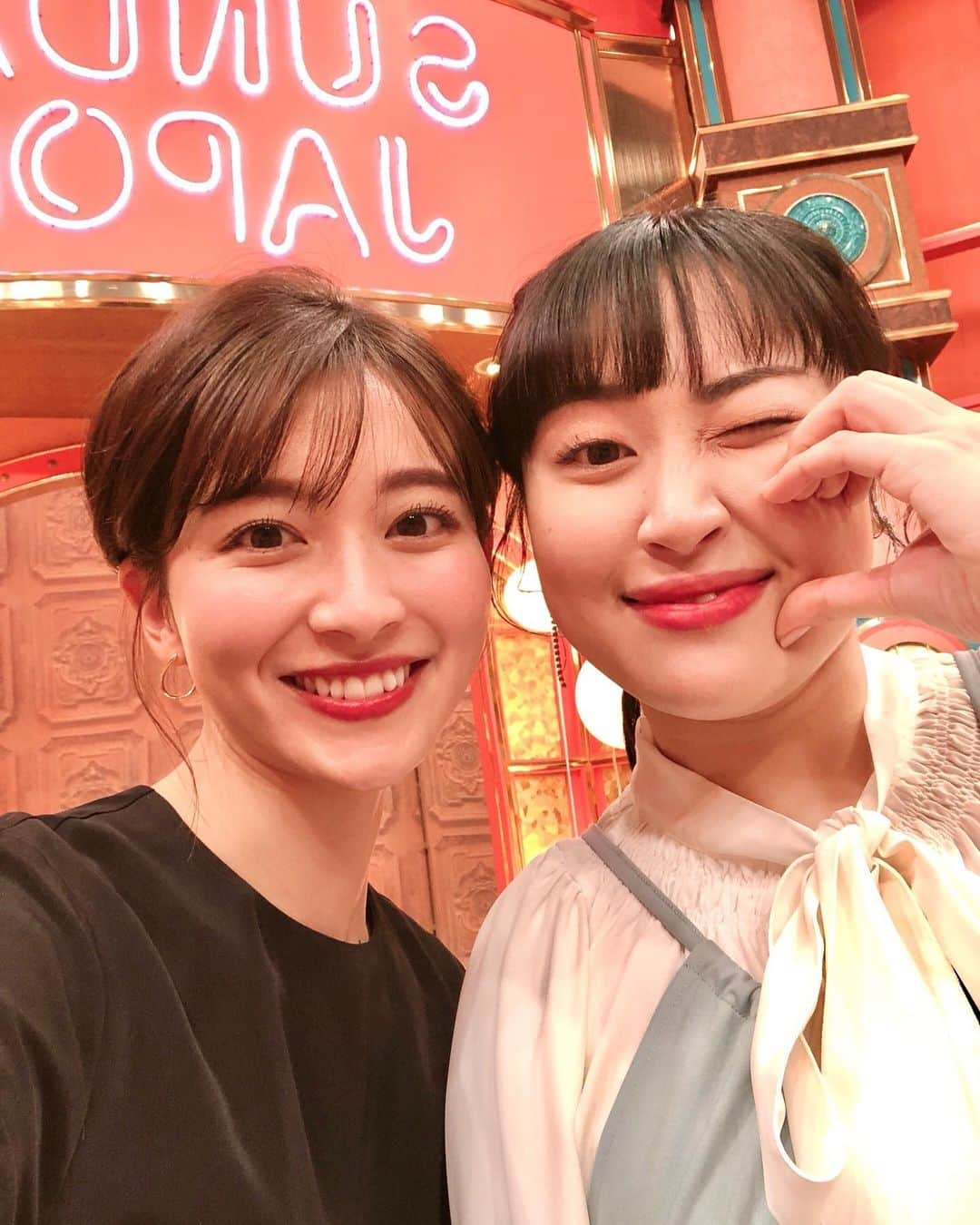 山本里菜さんのインスタグラム写真 - (山本里菜Instagram)「. 丸山礼ちゃん😆❤️ (@rei_maruyama )  会うといつも爆笑させてくれます🤣 ほんと大好きです😂💕💕💕  #丸山礼 さん　#はにゃ？」12月19日 21時29分 - rinayamamoto_0622