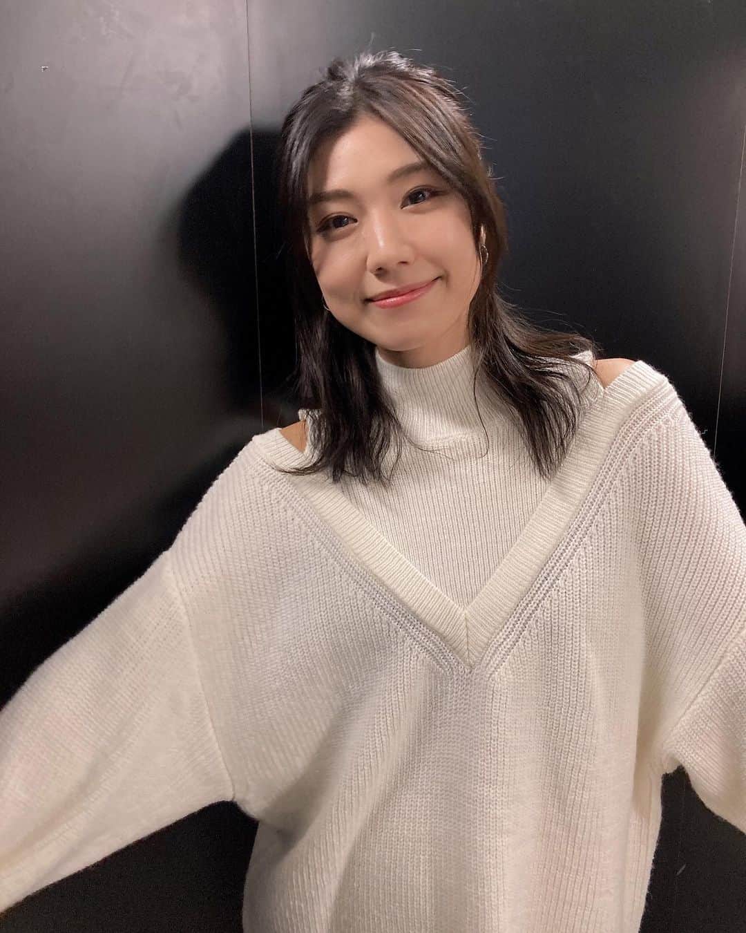 のインスタグラム：「そろそろカウントダウンかな〜 今日もイベントありがとうございました✨🙏 . How do you spend the rest of your days? ⛄️ 2021. . #2021 #calendar2022 #藤木由貴」
