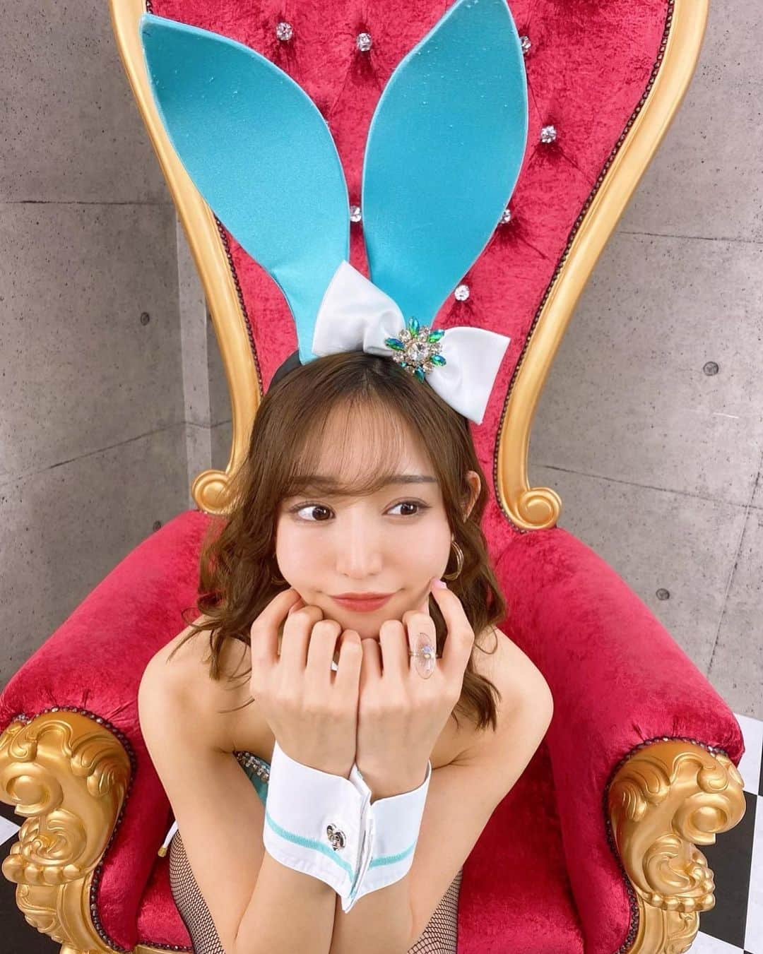 星奈あいさんのインスタグラム写真 - (星奈あいInstagram)「撮影会ありがとうございました✨ . 団体撮影会はじめてでポーズもお話も 中途半端でわたわたしてたけど 優しいファンの皆様がにこにこしながら フォローしてくれたので 楽しく撮影して貰えたよ💗💗 団体撮影会ってあれで良かったの…？ 未だに正解がわかってない🥺笑 . 3部まであったのだけど 1部が水着、2部がバニー、 3部がサンタっぽい？可愛いやつ！で、 衣装がどれも可愛かったから それだけでテンションあがったぁෆ  ̫ ෆ 可愛い衣装は #アトリエダーム さんので 今回はそのコラボ撮影会だった模様👀💗 . ファンの方が送ってくれた写真も オフショットもたくさんあるので 年末年始かけてゆっくり載せてくよん🐑 . 来てくれた方、会えて嬉しかったです💗 来年もイベントやるつもりでいるので 今日これなかった方も 愛に行ってやっても良いぜって方は 会えるうちにたくさん 会いに来てくれたら嬉しいな🥺💫  #星奈あい #セクシー女優 #バンビプロモーション #原宿  #秋葉原 #電気街口 #撮影会 #団体撮影会 #撮影会モデル #撮影会イベント #アトリエダーム #アトリエダームバニー #コスプレ女子 #コスプレ撮影 #バニーガール #バニー #バニーちゃん」12月19日 23時36分 - hoshina_r18