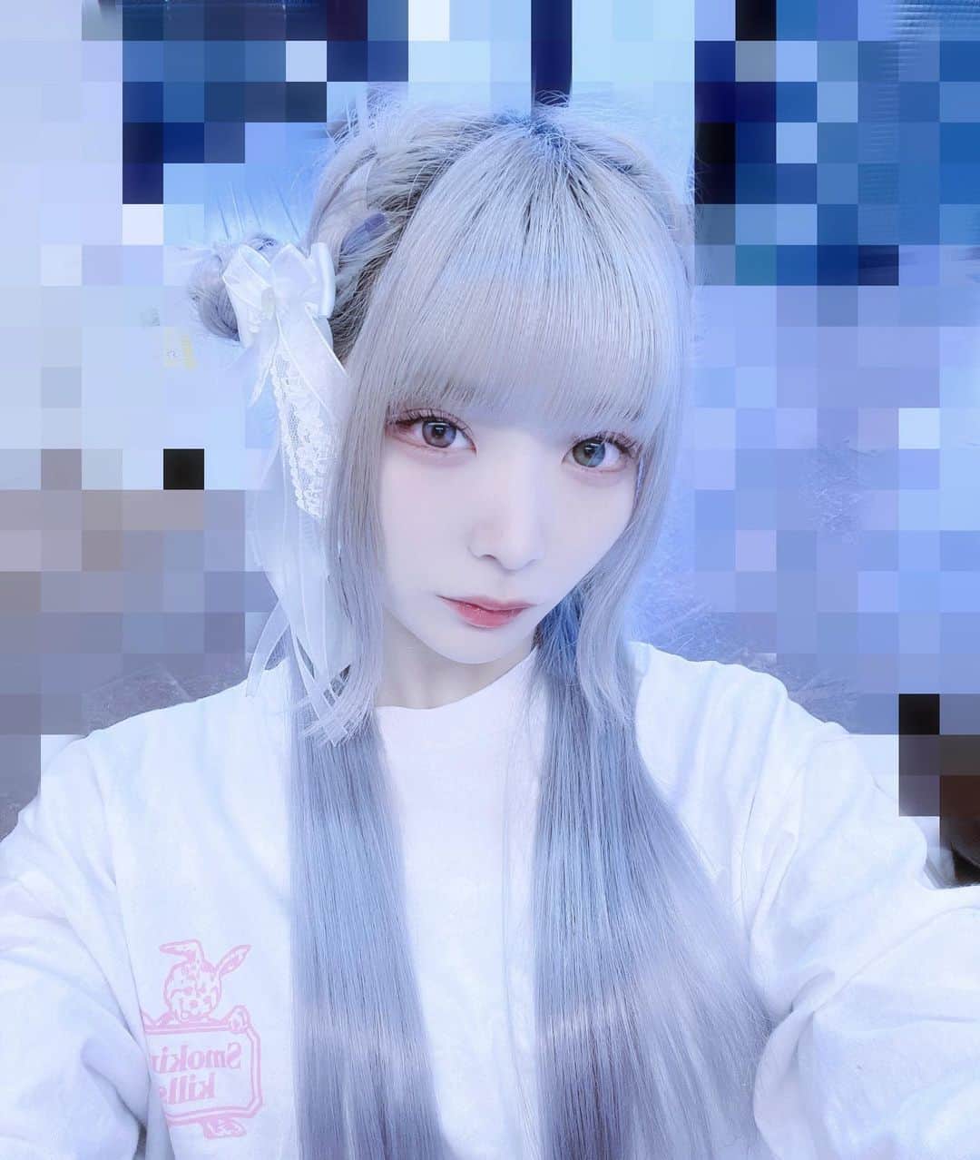 パン・ルナリーフィのインスタグラム：「(^-^)」