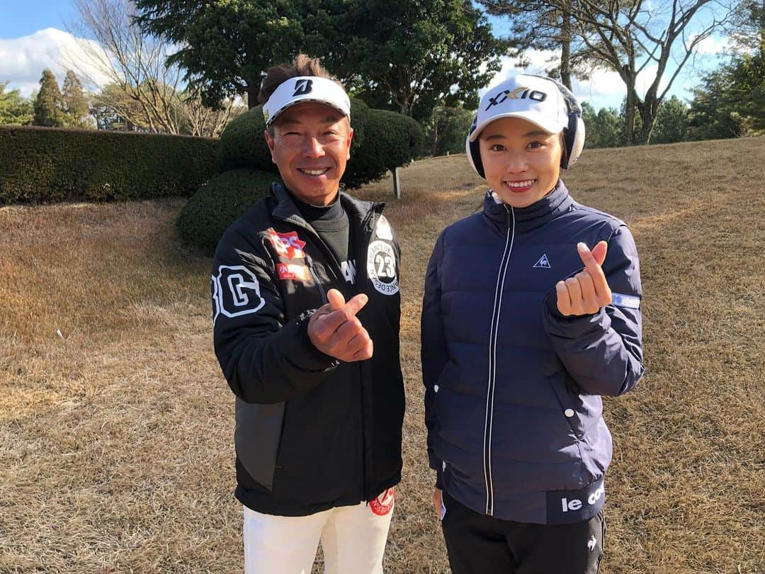 安田祐香さんのインスタグラム写真 - (安田祐香Instagram)「チーム小野東洋✌️  今日は井戸木鴻樹プロと一緒に小野東洋ゴルフ倶楽部でイベントに参加させて頂きました！  井戸木プロは小野東洋ゴルフ倶楽部の所属プロで、私はアドバイザリースタッフとして契約して頂いてます。  井戸木プロにお会い出来て嬉しかったです！ありがとうございました😸  #小野東洋ゴルフ倶楽部 #井戸木鴻樹」12月20日 11時31分 - oo_______yuka