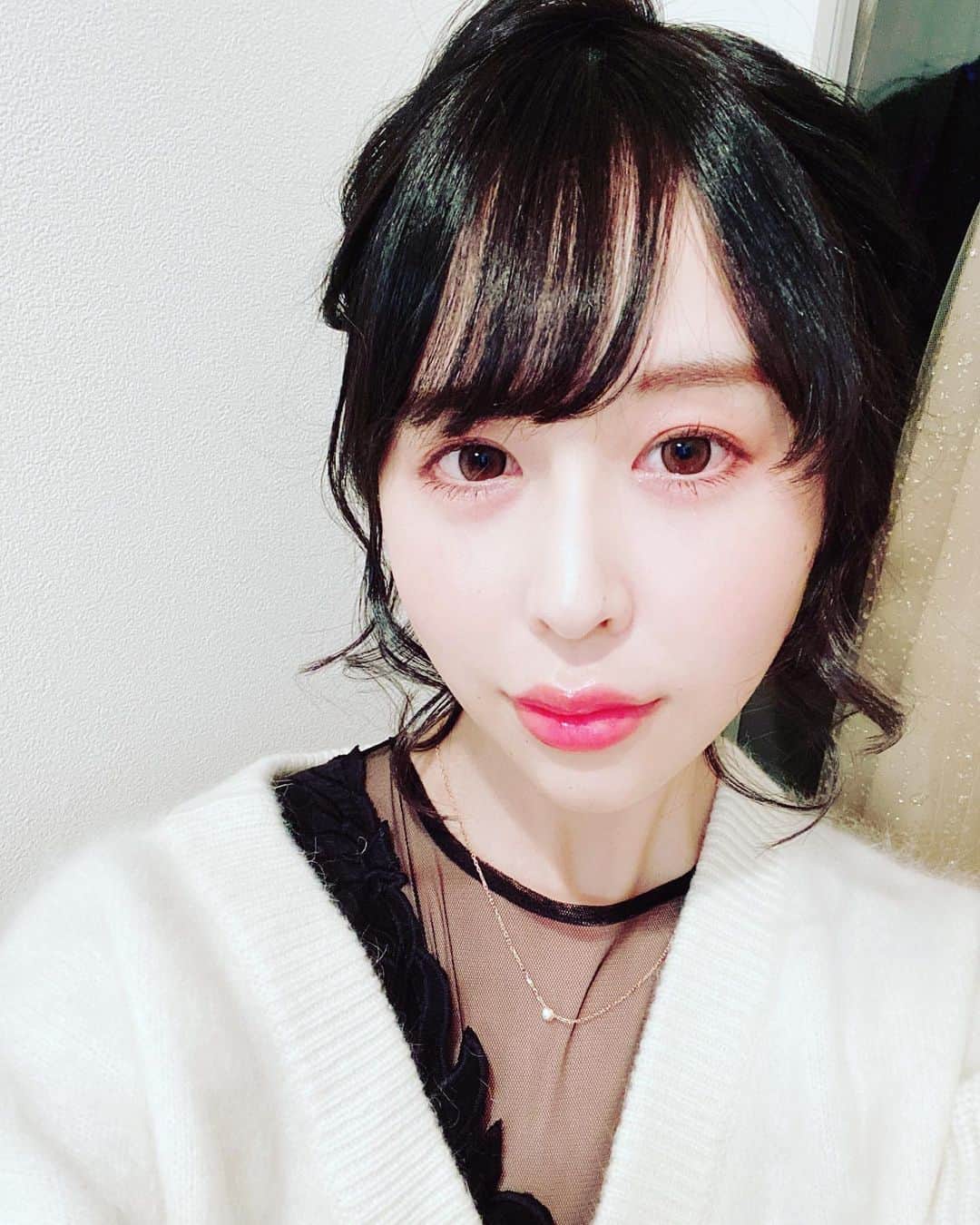 朝日奈るみな（芽森しずく）のインスタグラム：「再再投稿！！！ アップヘア❤️❤️❤️」
