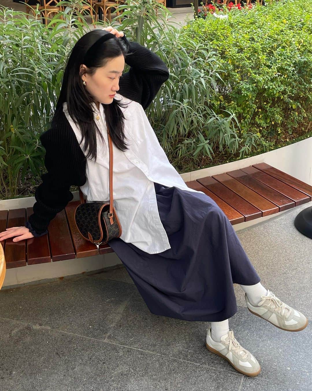 王文婷のインスタグラム：「天气一整个大好🍃🌞」