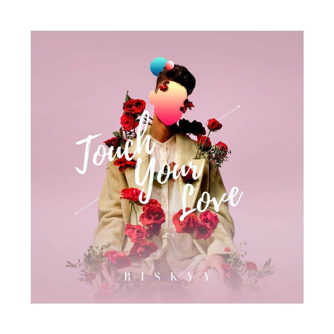 AILIのインスタグラム：「■Works■  2021.12.18 2nd Single  RISKYY『Touch your love』out!!  @eliasthiago_gt さんのアコギと @junya_junya の歌詞 公私共にお世話になっている大好きなチームで 楽曲制作しております✨  届かぬ恋、もどかしい想い、、キュンとしたい皆様 今日みたいな冬の晴れ間にぜひ聴いてみてください♬  作詞: Junya Maesako, AILI 作曲: AILI 編曲: AILI, Elias Thiago  #riskyy」