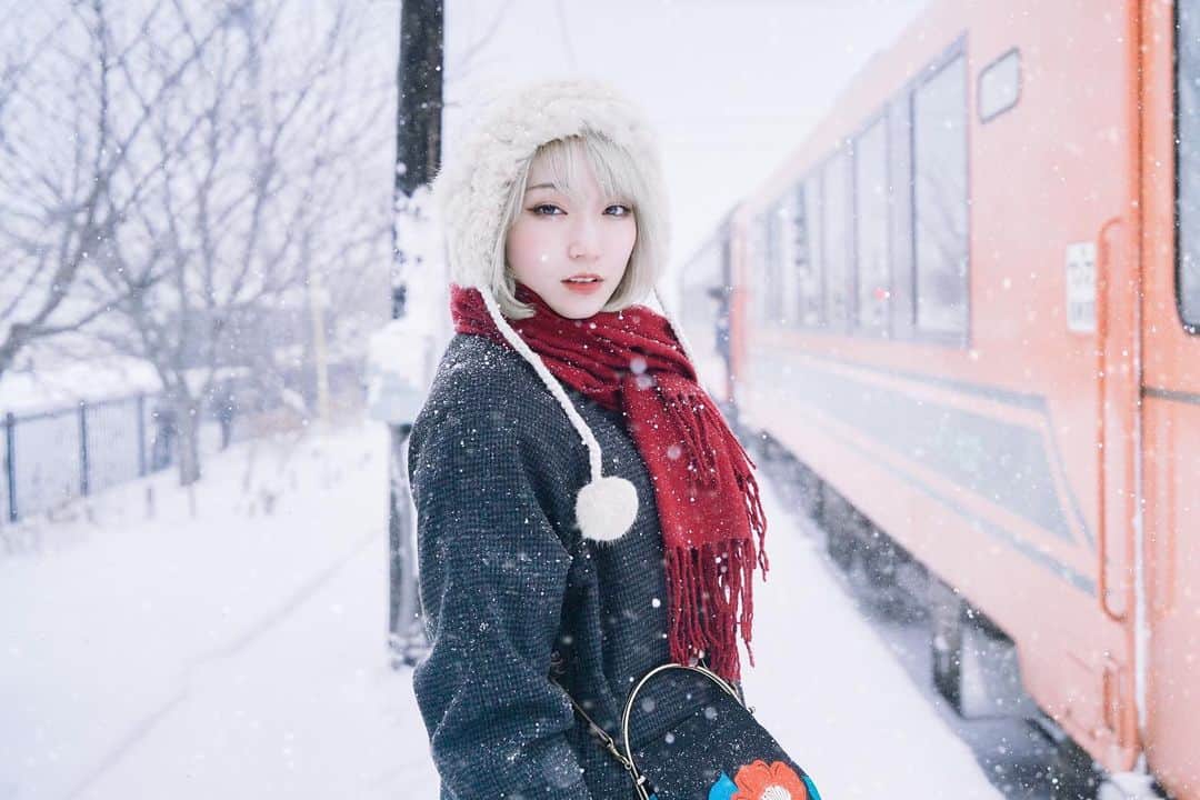 柊里杏のインスタグラム：「実は今青森に来ています☃️」