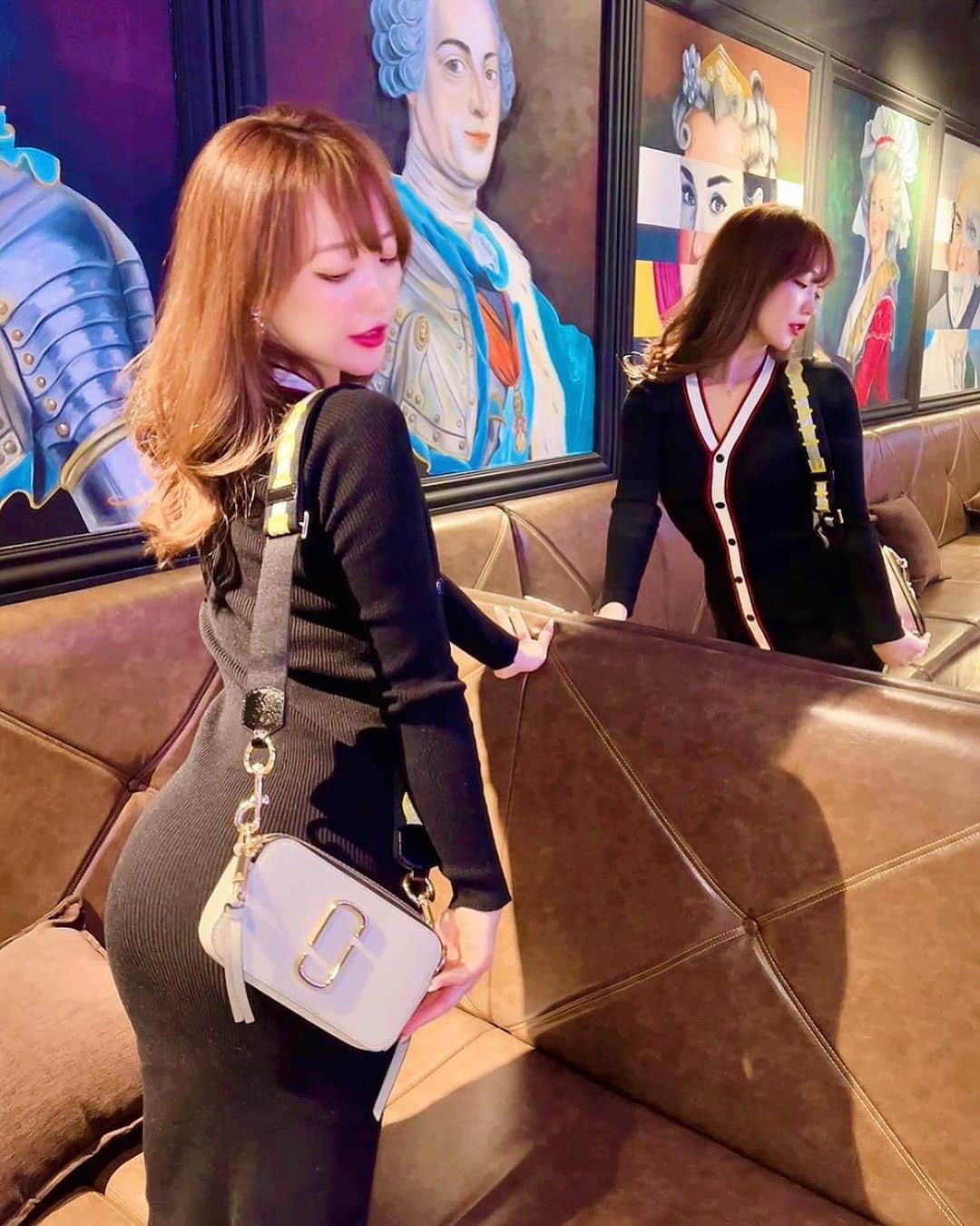 のインスタグラム：「🤍 渋谷のオシャレなシーシャ屋さんに 行ってきたよ💜💜💜💜   @the.shishahouse_shibuya  すごく広くてオシャレ💓 個室もあって シーシャもたくさん種類あった🥺  店員さんにオススメしてもらった 檜フレーバーのシーシャ 初挑戦🥺おいしかった🥺  カラオケ🎤やダーツ🎯やゲーム🎮ができる お部屋もあったよ✨✨✨✨  この日のコーデは おりさのセレクトショップにもある ワンピース 👗と鞄👜を合わせたよ💜  どんどん新商品増えていくので ぜひチェックしてね✨✨✨  @choice0610official   #シーシャハウス渋谷 #shishabar #シーシャバー #水タバコバー #渋谷bar #渋谷バー #シーシャ専門店 #渋谷シーシャ#カラオケ#ダーツ#ゲーム#渋谷#東京#ワンピース#ワンピースコーデ#タイトワンピース#ブラックコーデ#コーデ#ファッション#私服#鞄」