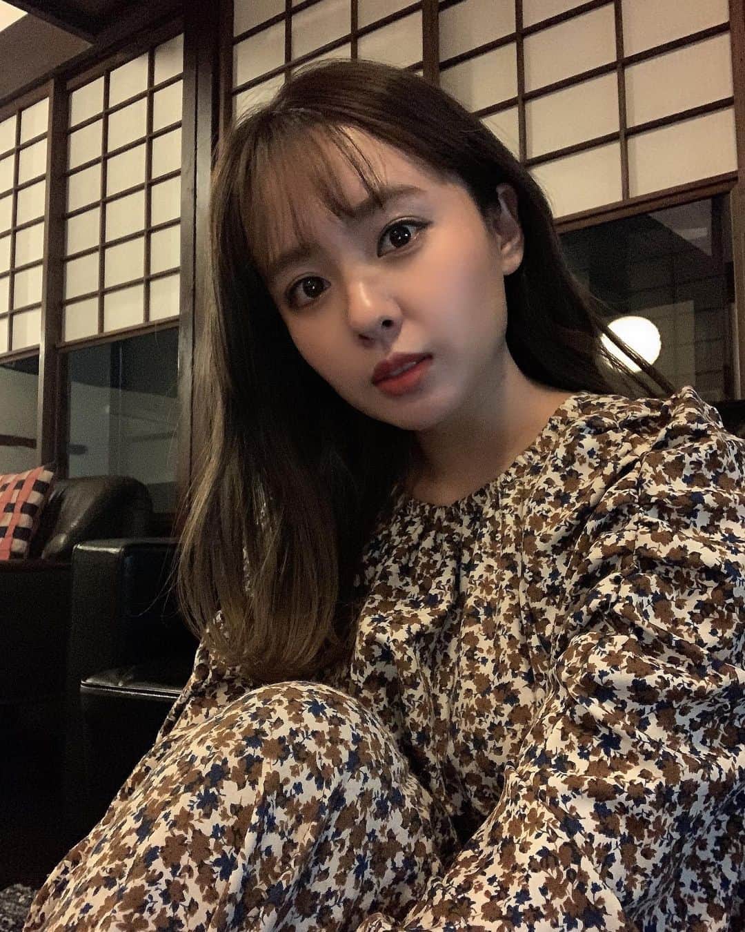 のインスタグラム：「鎌倉へ行ってきました〜☺️❣️  美味しいご飯食べてお宿に泊まって なんだか心が穏やかになった旅でした🚘  割と都内からだと近いので日帰りが多かったけどやっぱり海の近くに泊まるっていいね〜☺️♡  今、鎌倉スタンプラリーが開催されていて鎌倉に行けない人でも参加できて楽しい体験ができるのでぜひ参加してみてくださいっ❤️  YouTubeで詳しく紹介してるのでみてね✨  #鎌倉ときめきスタンプラリー #鎌倉農泊協議会」