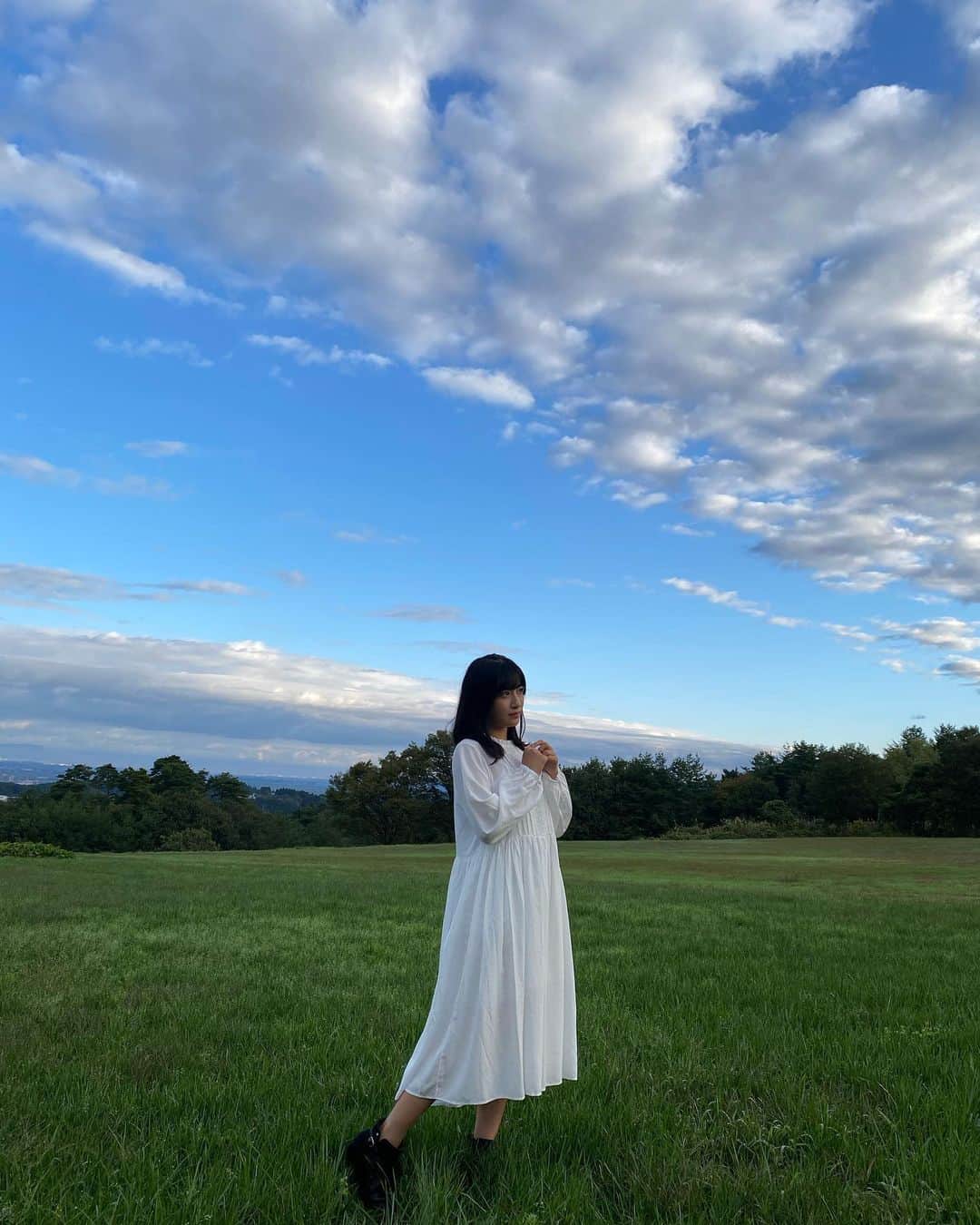 小見山沙空のインスタグラム：「今日12月22日 NGT48 7枚目シングルリリース日です✨  『ポンコツな君が好きだ』 『私が1番言いたかったこと』 『僕らのトチオンガー』 『情熱の電源』  どれも素敵な曲なのでぜひ皆さん聞いてくださいね✨  そして、『私が1番言いたかったこと』のMVに出演させていただいています❣️  みてください👀  #ngt48 #ポンコツな君が好きだ」