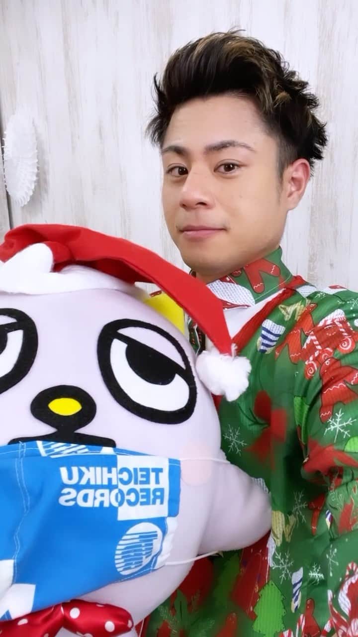 のインスタグラム：「東京力車新曲『ニビイロトーキョー～チャンチキおけさ～』 ネットサイン会〜Merry X’mas〜  ご購入いただいた皆様、 配信をご覧になった皆様、ありがとうございました⭐️  一足早めのクリスマスを感じることができて嬉しかったです🎄🤶  直接会えなくても、会いに行くことができなくても、ネットサイン会を通して多くの仲間に出会うことができました。 これからも東京力車を宜しくお願い致します☺️✨  #東京力車」