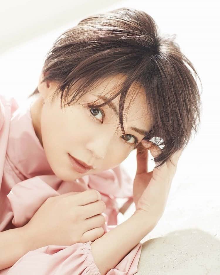 倉科カナ ファンアカウントのインスタグラム：「お誕生日おめでとうございます🎉  #倉科カナ」